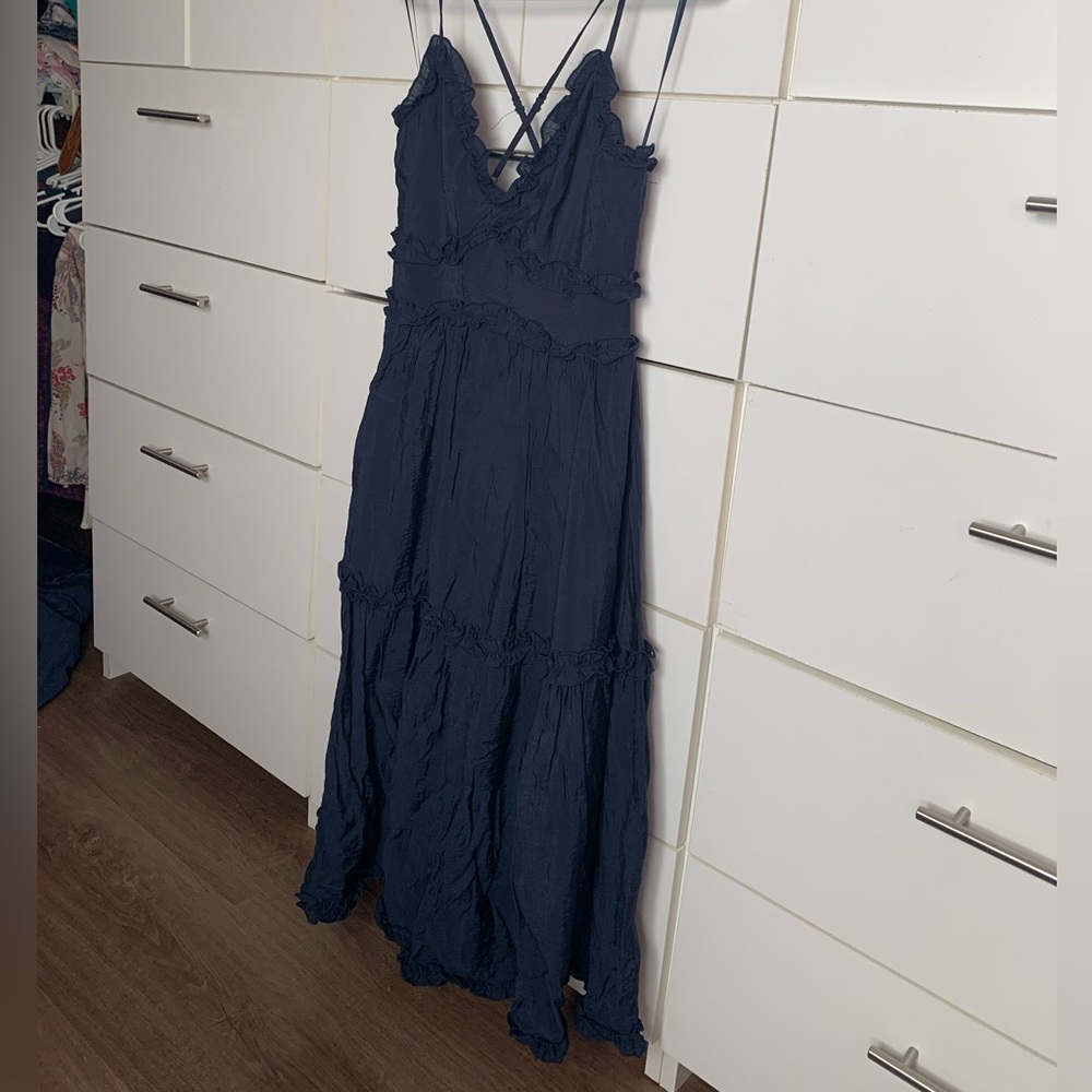 Mi Ami Navy Blue Sleeveless Tiered Maxi Dress